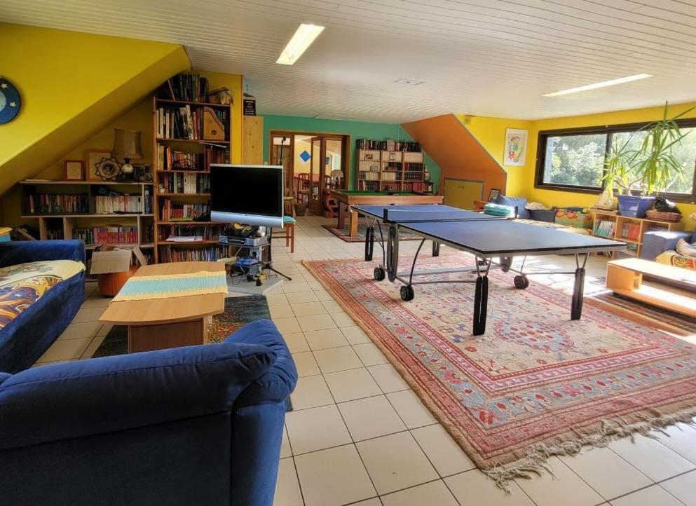 Bed and Breakfast Le Domaine Des Sources Landevant Экстерьер фото